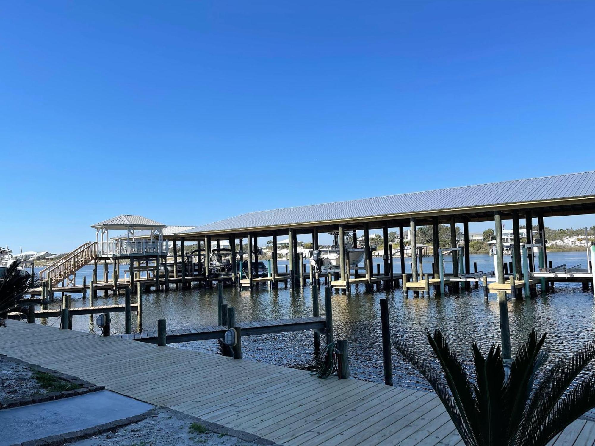 Jubilee Landing 203 *
